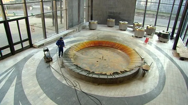 Vřídelní pavilon v Karlových Varech