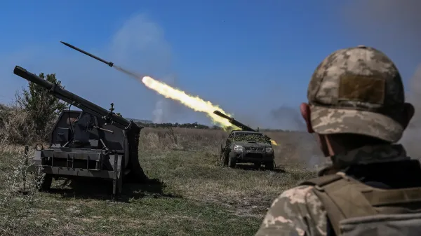 USA nakoupí Ukrajině vojenský materiál za šest miliard dolarů, avizoval Austin