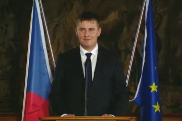 Petříček vyčetl čínskému velvyslanci, že komentoval schůzku s Babišem