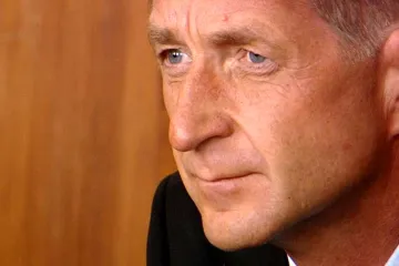 Policie obvinila Janouška kvůli firmě Chambon a platbám za krevní testy