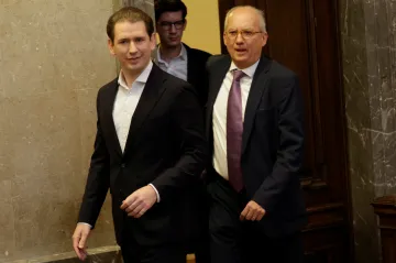 Rakouský exkancléř Kurz stanul před soudem kvůli obžalobě z křivé výpovědi, vinu odmítá