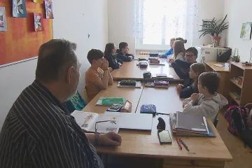 Hodně žáků v malých prostorech. Ministerstvo zdravotnictví chce upravit hygienické normy pro školy