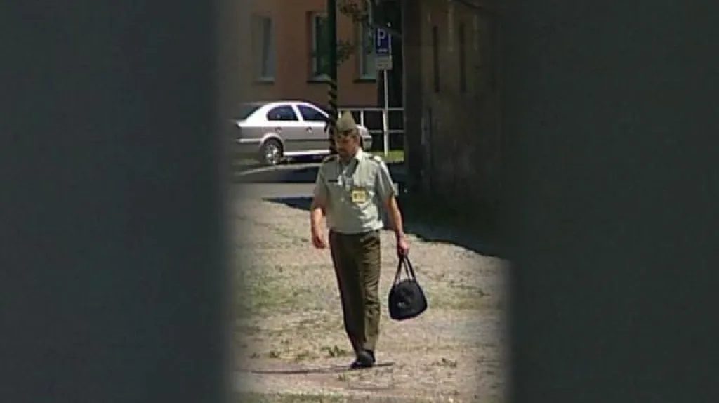 Snižování stavů v armádě