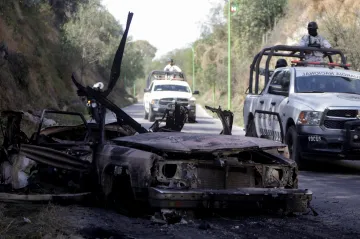 V Mexiku se gang pomocí aut proboural do vězení, prchl s devíti trestanci
