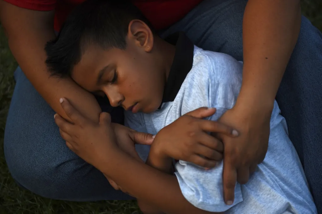 Ashton Hernandez-Verbejo usnul u své matky po střelbě v texaské Odesse 1. září 2019