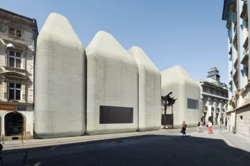 Spor ohledně Středoevropského fóra chce urovnat olomoucký hejtman Okleštěk