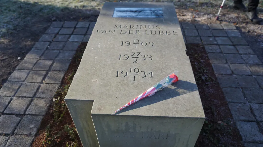 Hrob Marinuse van der Lubbeho