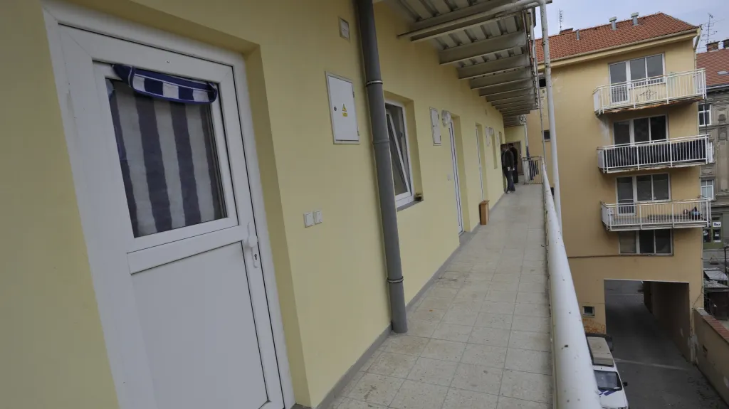 Brno přidělilo rodinám padesát sociálních bytů losem