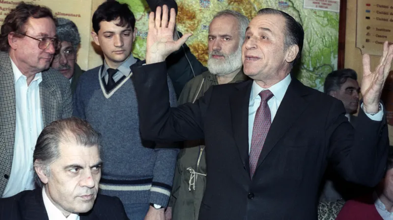 Ion Iliescu v prosinci 1989