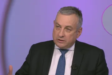 Přišlo tisíc žádostí velkých firem o podporu kvůli energiím, uvedl Síkela. Pomoc dle Hrnčíře nestačí