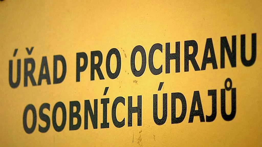 ÚOOÚ