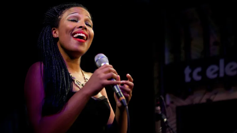 Melanie Scholtz v pražské Redutě