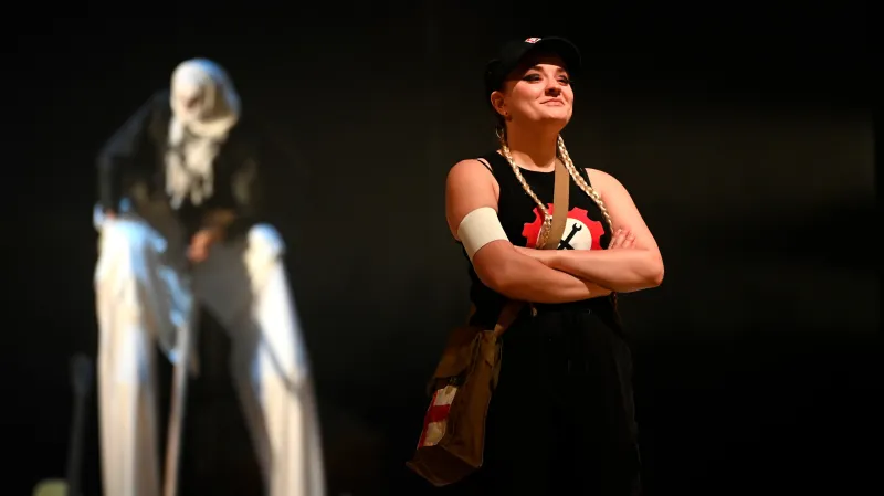 Milana Gorská ve hře Špína