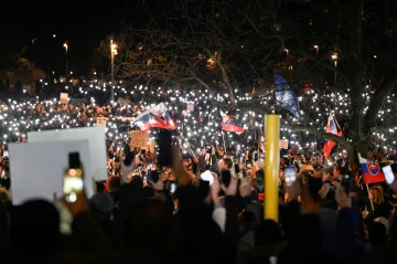 Protivládní protesty na Slovensku sílí. Do ulic znovu vyšli lidé odmítající zrušení speciální prokuratury