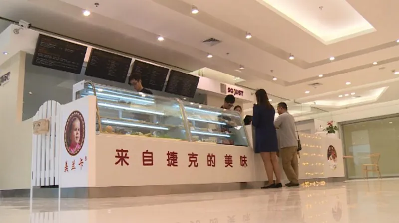 Cukrárna, kde si lze dát českou Marlenku