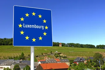 Nizozemsko reaguje na atentáty po svém – chce vznik „mini-Schengenu“