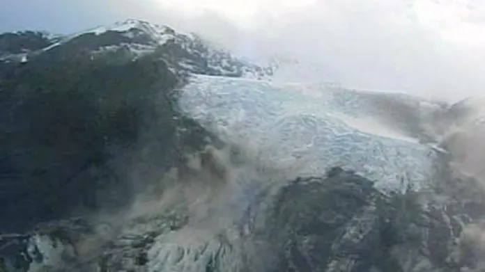 Erupce sopky v islandském ledovci Eyjafjallajökull
