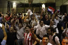 Demonstranti v paraguayské metropoli způsobili požár v parlamentu