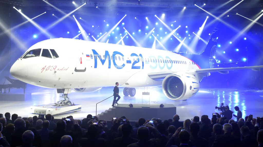 Představení ruského civilního dopravního letadla MC-21