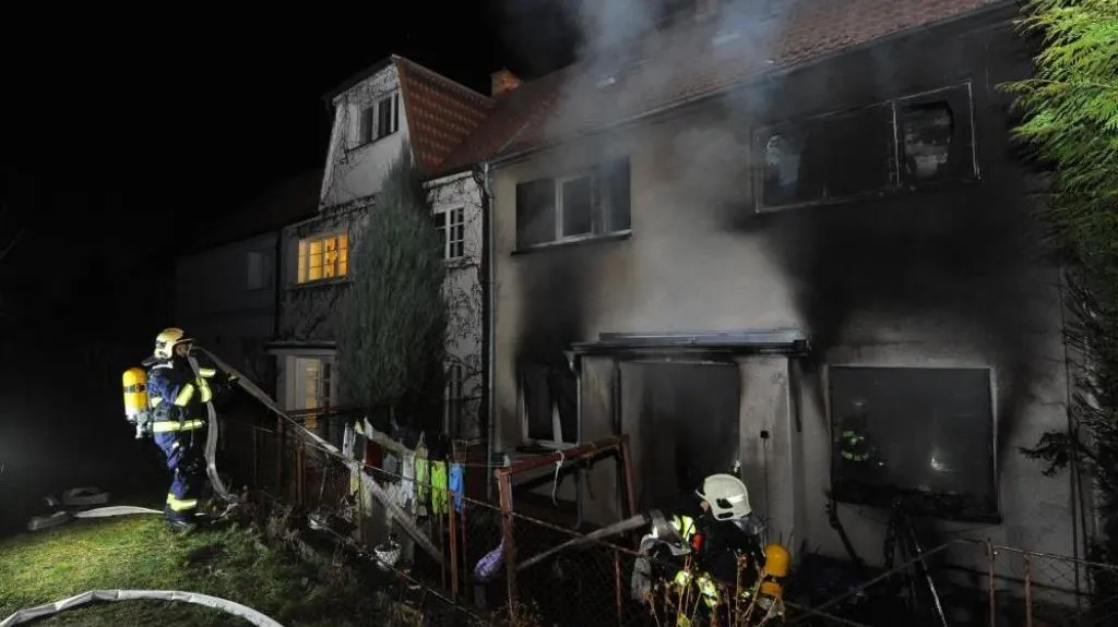 Požár rodinného domu na pražském Spořilově
