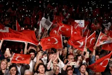 Opakování voleb v Istanbulu spustilo bouři. „Nemá v EU co dělat,“ prohlásil Kurz na adresu Turecka