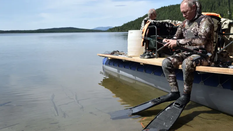 Vladimir Putin během dovolené