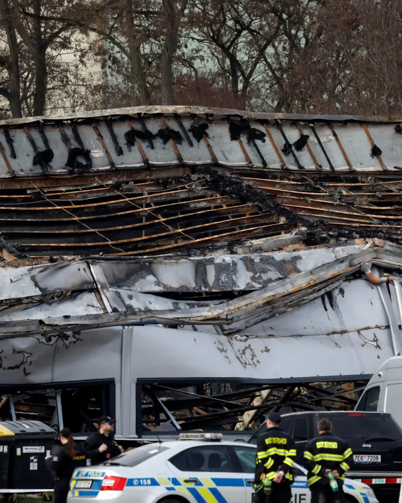 Čtyři obvinění z útoku na pardubickou zbrojovku zůstávají ve vazbě, soud zamítl jejich stížnosti