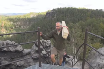 „Nemůžeme říct, že by tu boudičku něco drželo.“ Altán na vrcholku Mariiny vyhlídky se rozpadá