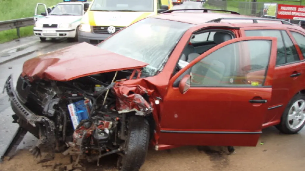 Auto po nehodě