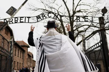 Účastníci Pochodu živých si připomněli oběti holocaustu