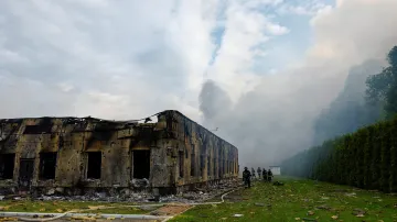 Následky ruských dronových útoků u Kyjeva