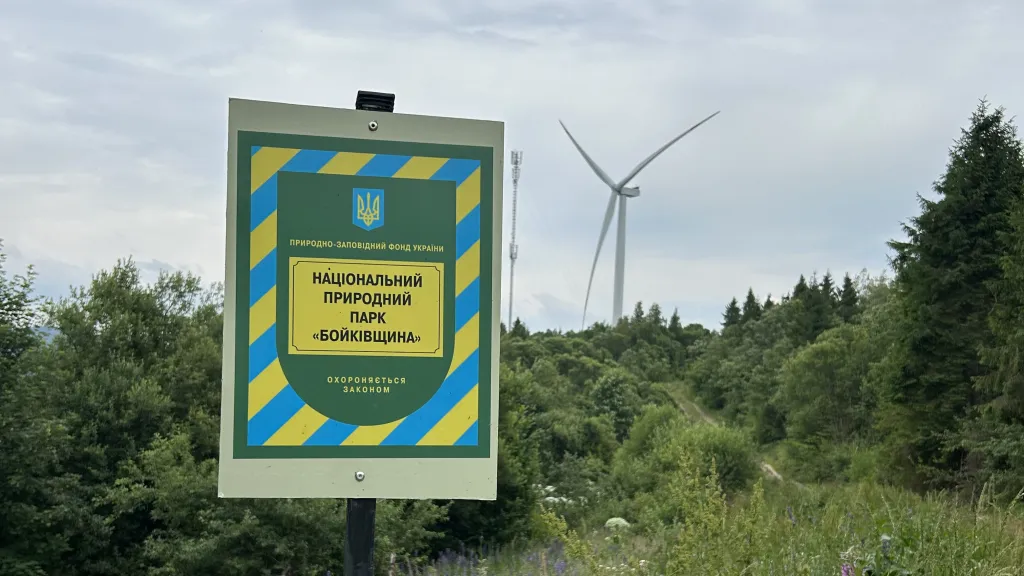 Události: Stavba větrných elektráren na západě Ukrajiny