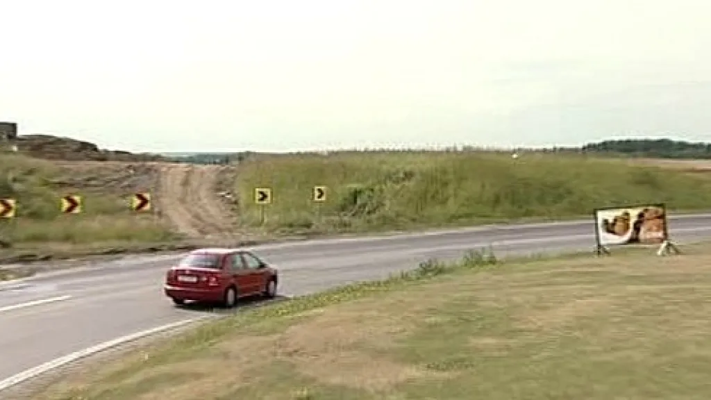 Zatáčka na konci dálnice D3