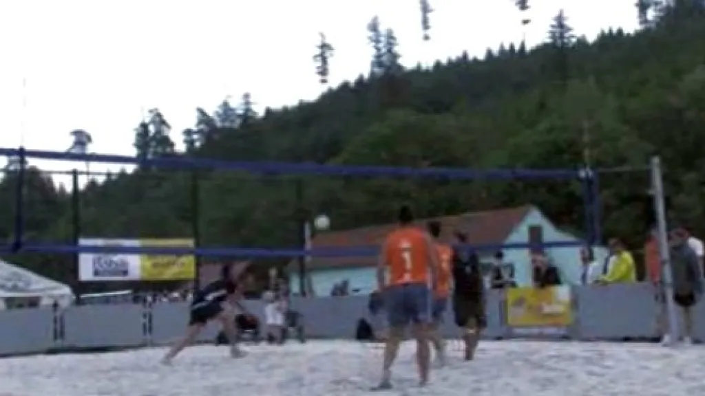 Nové hřiště na plážový volejbal