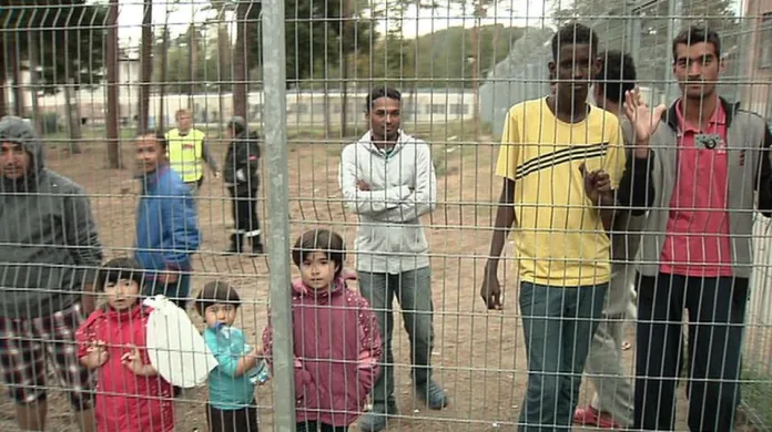 Bez komentáře: Detenční zařízení v Bělé pod Bezdězem