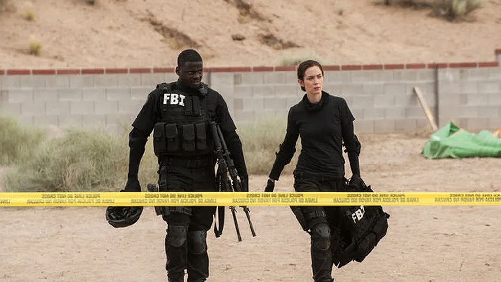 Sicario: Nájemný vrah, 2015, Režie: Denis Villeneuve