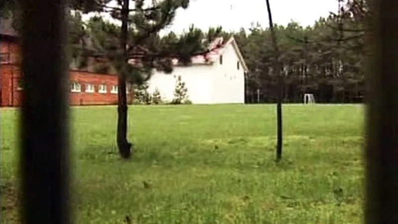 Vojenské letiště v Szymanech