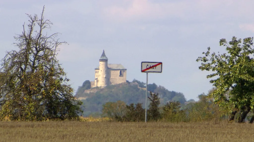 Pozemky, kudy by v budoucnu měla vést silnice R35