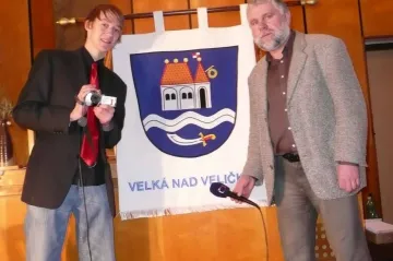 AVÍZO: Projekce reportáží A. Vrby a R. Pšurného ve Velké n. Veličkou