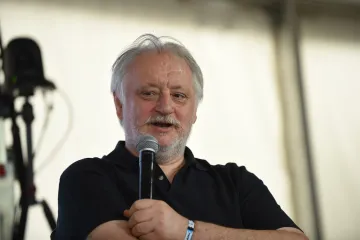 V činžáku objeví koně. Slovenský režisér Šulík uvádí nový film, který má být hlavně něžný
