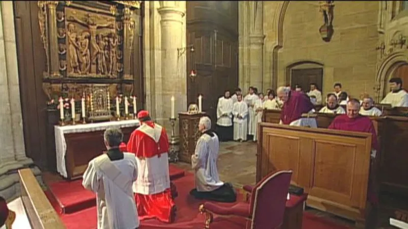 Kardinál Duka v katedrále sv. Víta