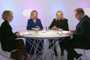 Trumpovi v Evropě chybí silný vyjednavač, zaznělo v OVM