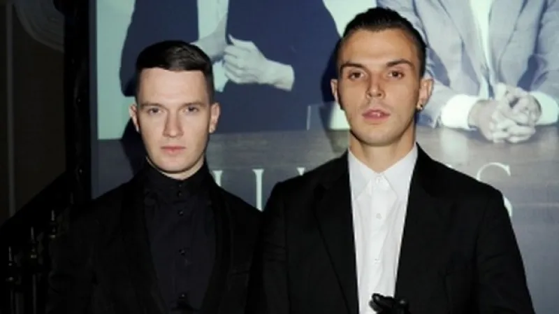 Hurts/zleva: Adam Anderson, Theo Hutchcraft