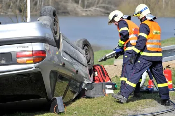 Nepozornost a únava. Smrtelných dopravních nehod na jižní Moravě přibývá