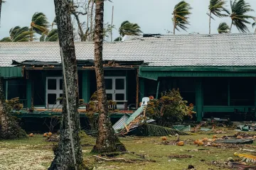 Severní Mariany zasáhl supertajfun Sinlaku, přinesl záplavy a ničil