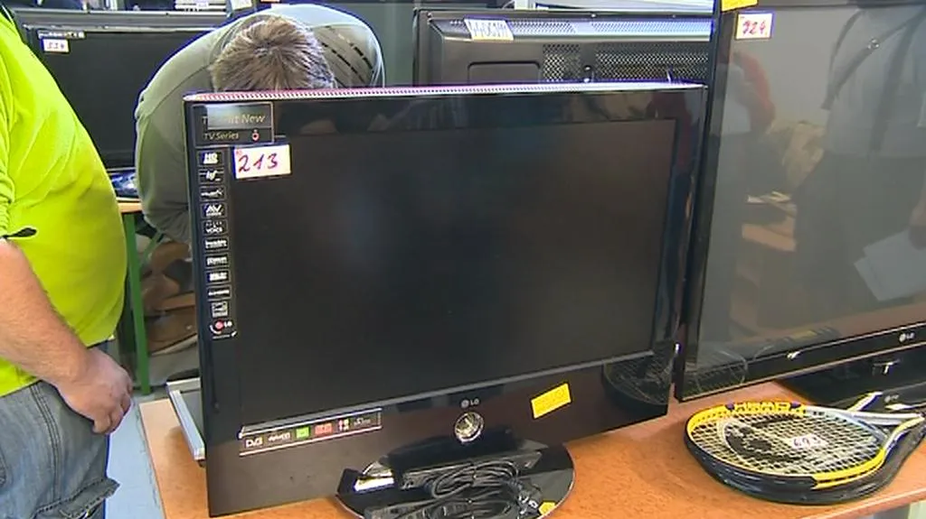 Aukce zabavených věcí