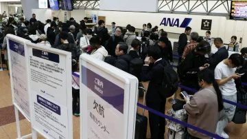 Rušení letů na letišti Haneda v japonském Tokiu