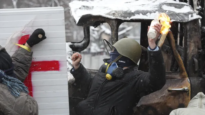 Protesty radikálů v ulicích Kyjeva