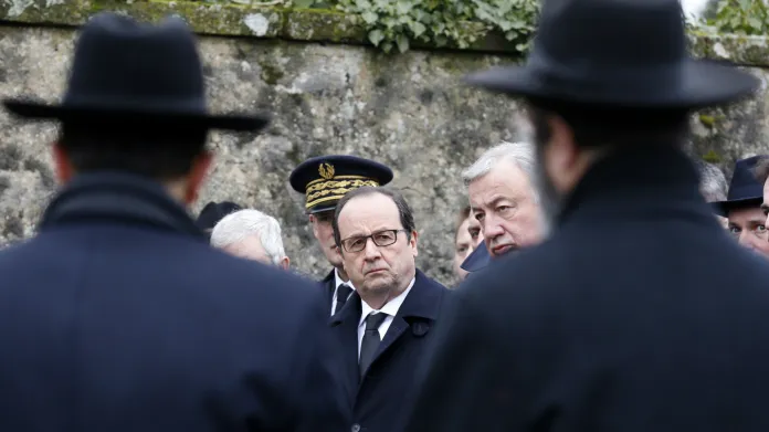 Francois Hollande ujistil francouzské Židy, že je země ochrání