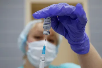USA chtějí uvolnit vakcinační patenty, EU to zvažuje. Dle firem tím naruší produkci
